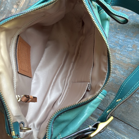 Vintage COACH Purse. - Picture 15 of 17